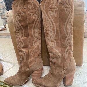 Steve Madden Tan Heeled Boots